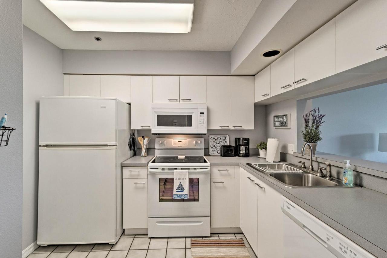 Condo With Pool And Gulf Access On Anna Maria Island! Холмс Бийч Екстериор снимка